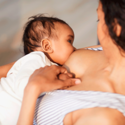 Recomendaciones Para Una Técnica Adecuada De Lactancia Materna. 9 Bg Img Uai